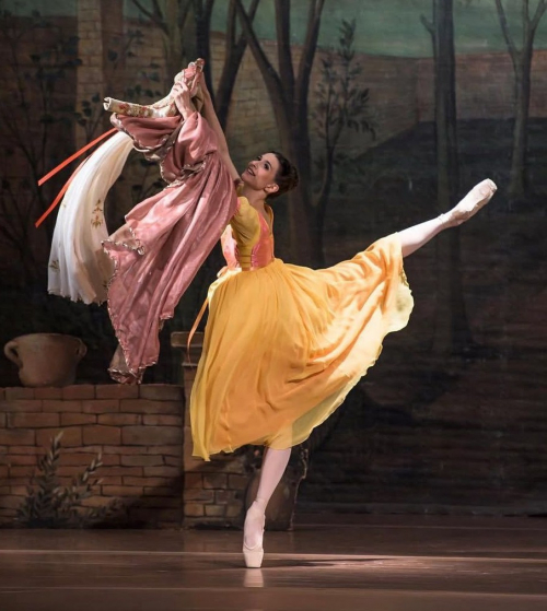 Evgenia Victory Gonzalez - RMB Stars Gala Artist