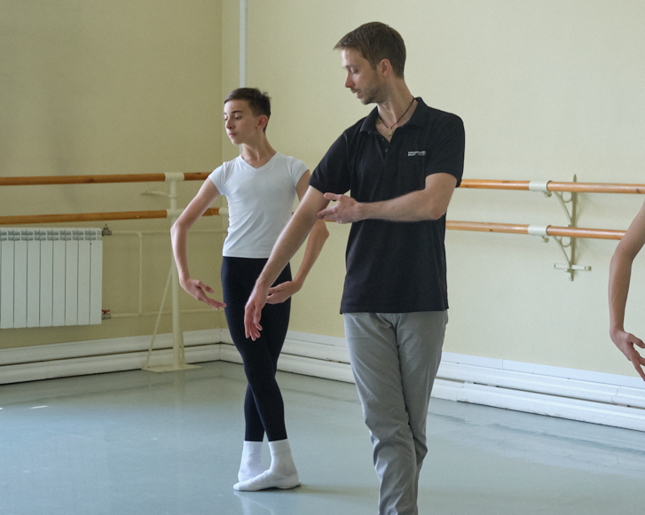 Yan Omelnitsky - RMB teacher